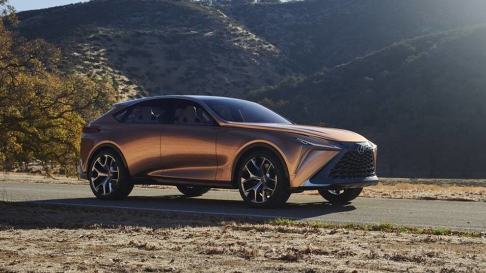 Lexus will create a crossover that will be a competitor for the Lamborghini Urus