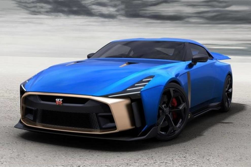 The new supercar from Nissan will be on sale in 2019