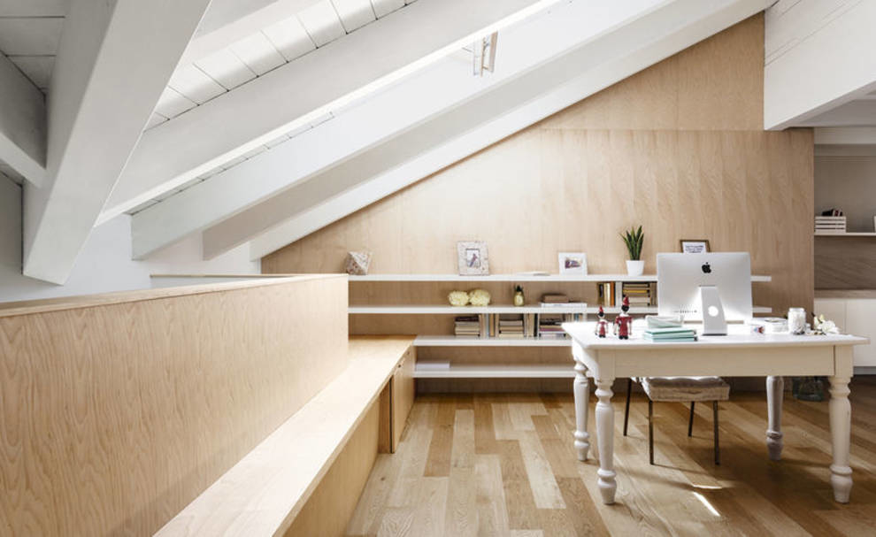 Archiplan studio architects transformed the attic into a beautiful apartment (Photo)