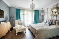 Interior experts told how to choose the color of curtains for the bedroom