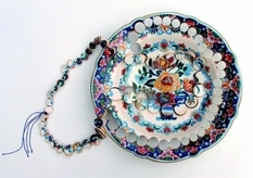 Koraliki ze starych talerzy: niemiecki ceramista tworzy niezwykłą biżuterię (zdjęcie)