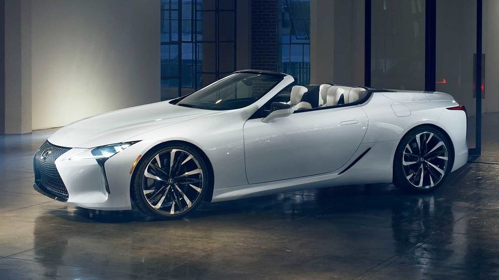 Lexus LC turned into a convertible