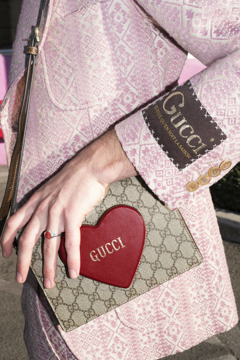 Gucci презентовал новую капсульную коллекцию ко Дню всех влюбленных