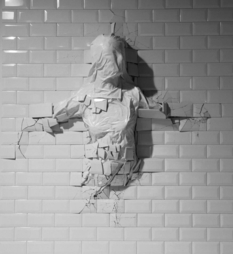Italian artist uses broken tiles for his installations