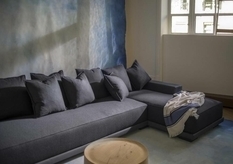 Liaigre создал модульный диван, который может принимать практически любую форму