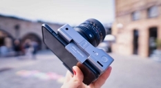 AI and Wireless - New Camera from UK Startup (Video)
