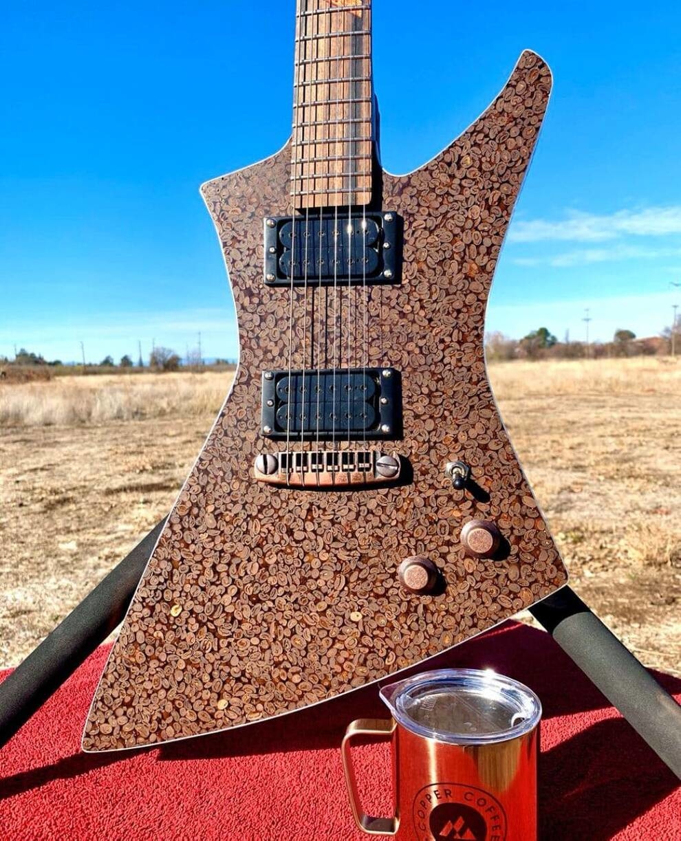 Electric guitar made from coffee beans: a blogger created an unusual musical instrument