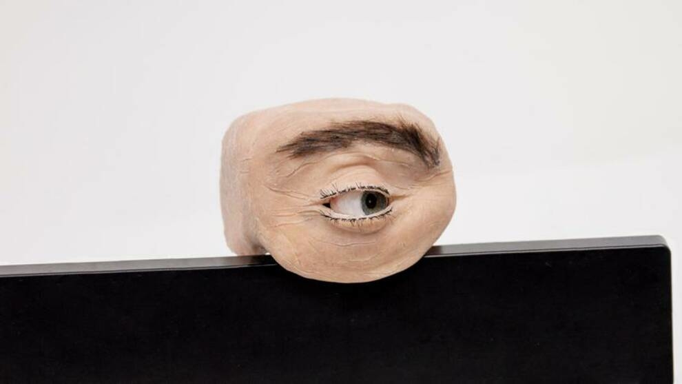 See see! German engineer creates a webcam in the shape of a human eye