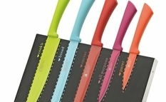 Multicolored and folding knives from French designers