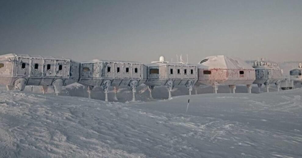 Призрачная база в Антарктике: исследования без людей