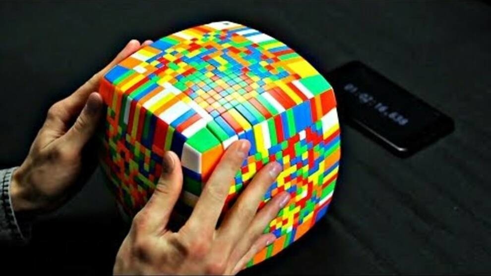 The Briton has solved the largest Rubik's cube