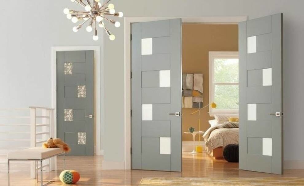 Designers told what material is better to choose for interior doors