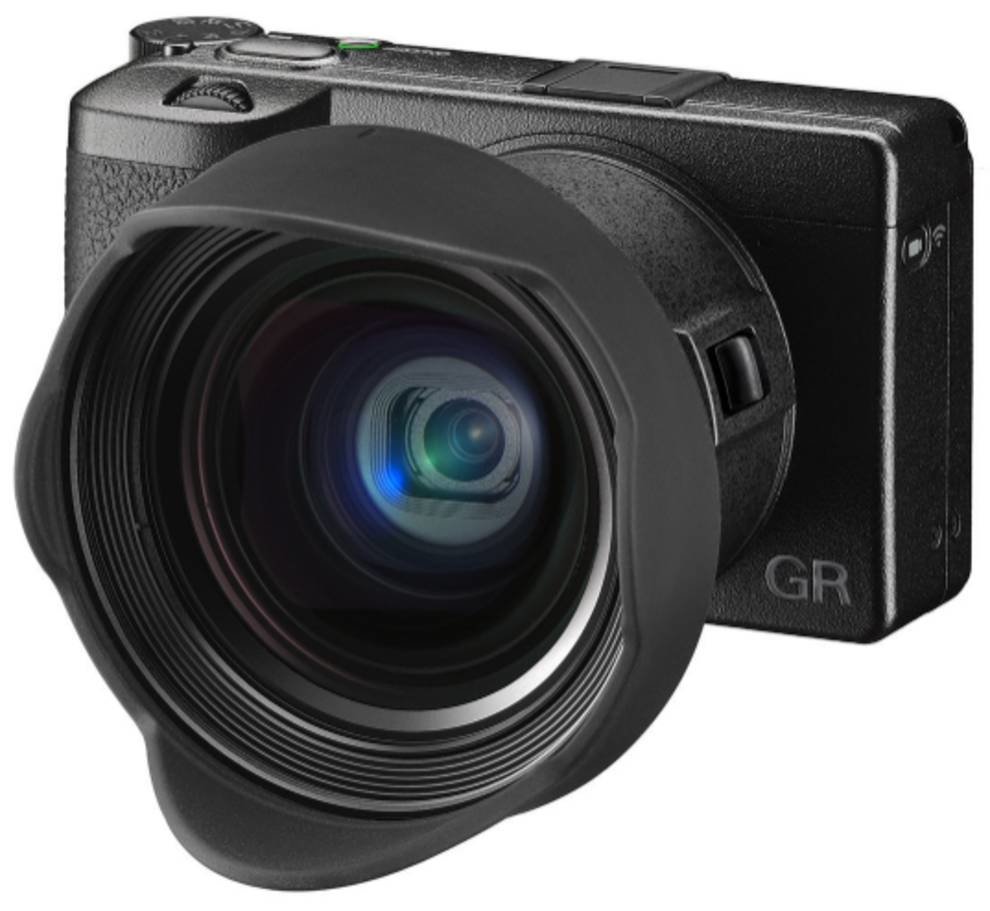 Ricoh GR III – компактный фотоаппарат с большим сенсором
