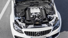Все новые Mercedes-AMG получат гибридные двигатели
