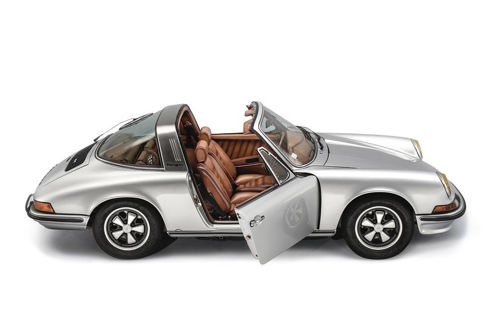 The Porsche 911 Targa was put up for auction