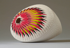 Straszna ceramika z ciekawym połączeniem kolorów