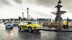 Francja zrezygnuje z samochodów z silnikami benzynowymi