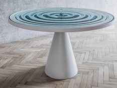Круги на воде: новый стол от Stelios Mousarris