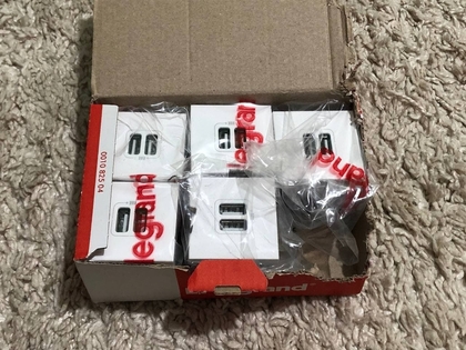 Розетка USB Legrand. 1 шт.