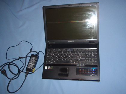 Ноутбук SAMSUNG R-700