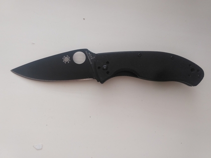 Spyderco 8 cr 13 mov