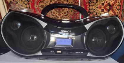 Музыкальный центр Bravis model bbu125e.