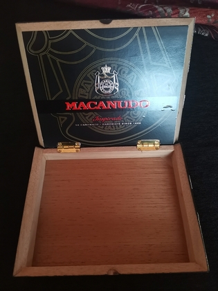 Коробка від сигар Мacanudo Maduro