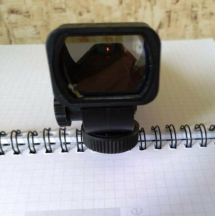 Приціл коліматорний
