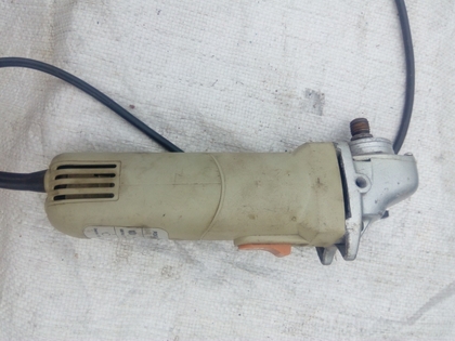 Болгарка Power Craft ( 600 Ватт ) .