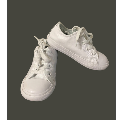 Шкіряні кеди converse в розмірі 24/15 см, колір білосніжний