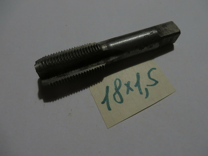 Мітчик м18*1,5