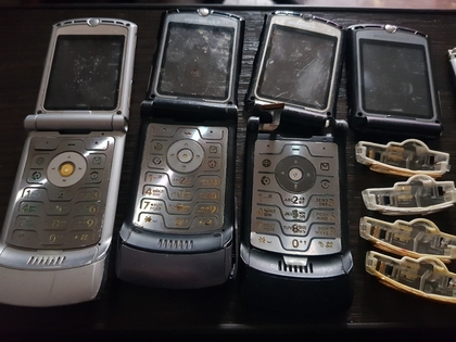 Motorola v3 и v3i экраны и другие запчасти