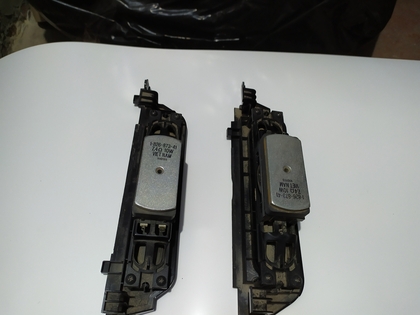 SONY KDL-32EX600. Динамики.