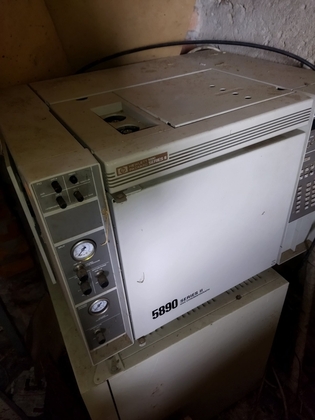 Газовий хроматограф Hewlett-Packard 5890 серії II