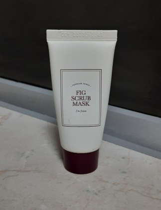 Маска-скраб з екстрактом інжиру i'm from fig scrub mask