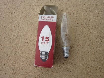 Лампочка 15 W цоколь Е14