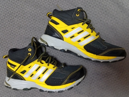 Кроссовки adidas