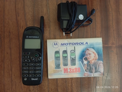 Телефон "Motorola M3x88"
