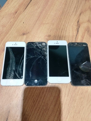 IPhone 5 Лот 4 штуки