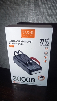 Павер банк TUGIY Y300 на 30000 mAh