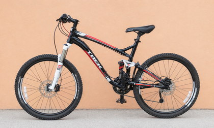 TREK Fuel EX 4 (M - на середній зріст) RockShox Shimano Deore