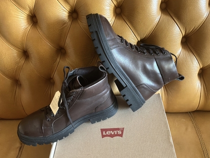 Ботинки мужские кожаные Levis, р.41/27 см