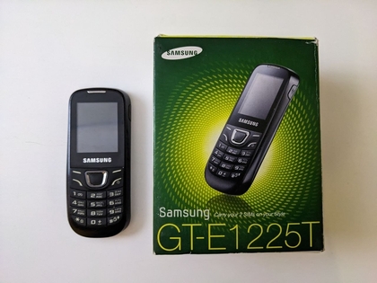 Мобільний телефон Samsung e1225t black бу.