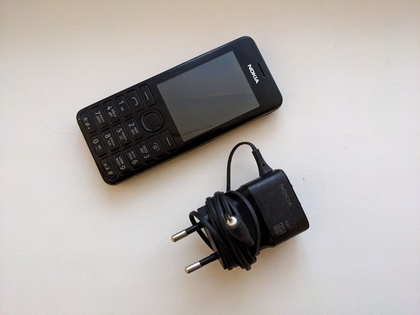 Кнопковий телефон Nokia 206 (RM-872) black бу.