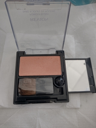Румяна Revlon 02. Tawny Peach.