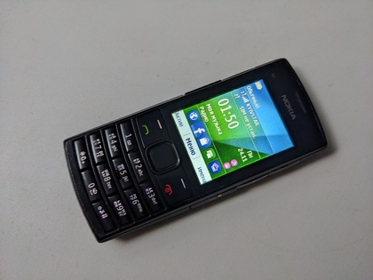 Мобільний телефон Nokia X2-02 бу black