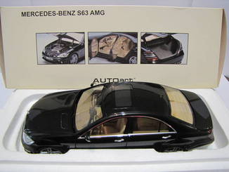 Mercedes - Benz S63 AMG AUTOart Millennium 1:18