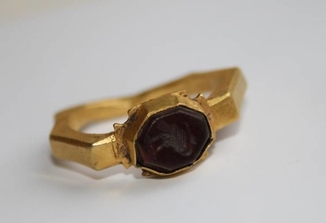 Римский золотой перстень,гемма