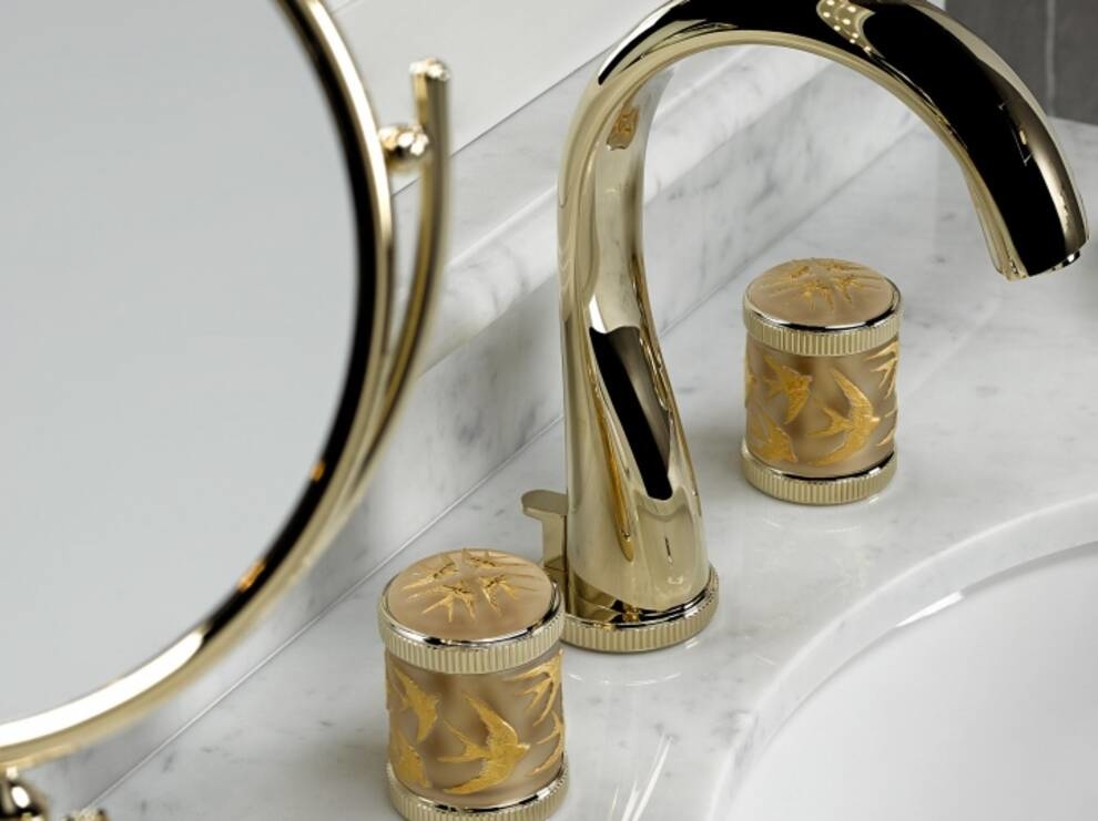THG Paris и Lalique объединились для выпуска коллекции сантехники