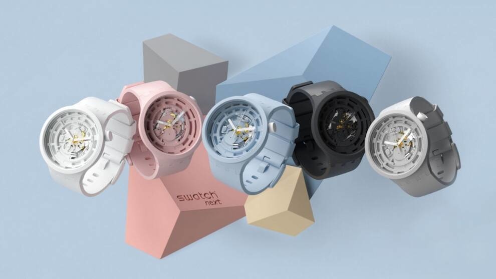 Swatch выпустил коллекцию часов из инновационного материала